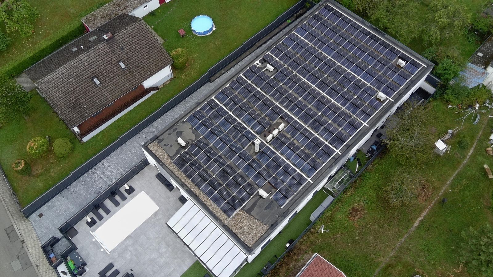 Photovoltaikanlage auf einem Hausdach in der Südwestpfalz